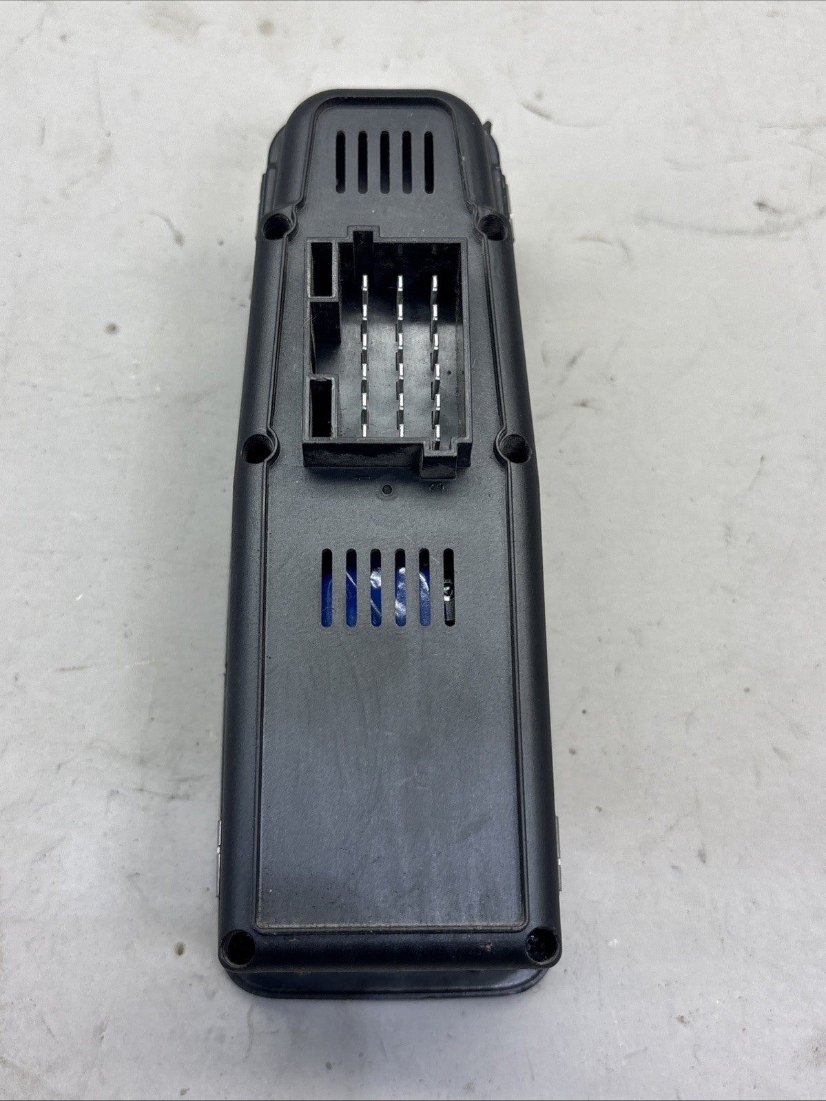 PACCAR Kenworth Window/Door Control Switch, Pass. Side PN: P21-1050-1102