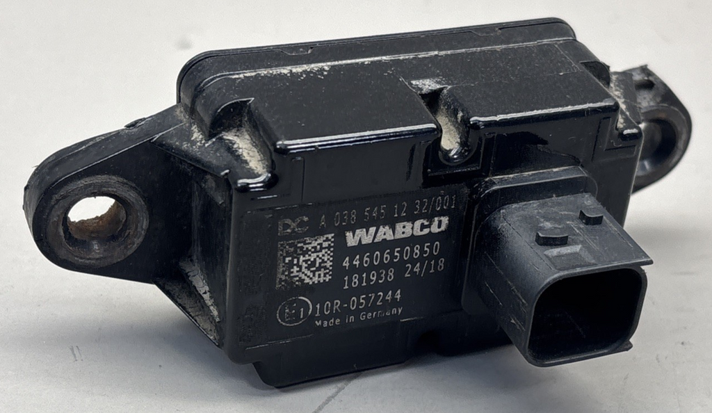 OEM FREIGHTLINER A038 545 12 32 WABCO ELECTRONIC STABILITY CONTROL 4460650850