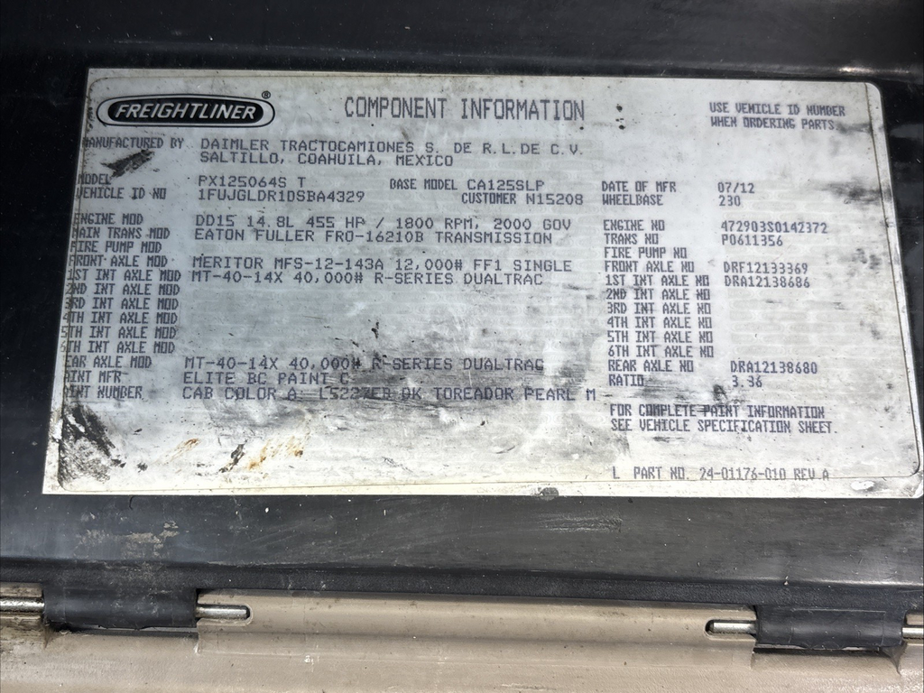 Freightliner 22-60537-000 Glove Box Assy 22-60535-000