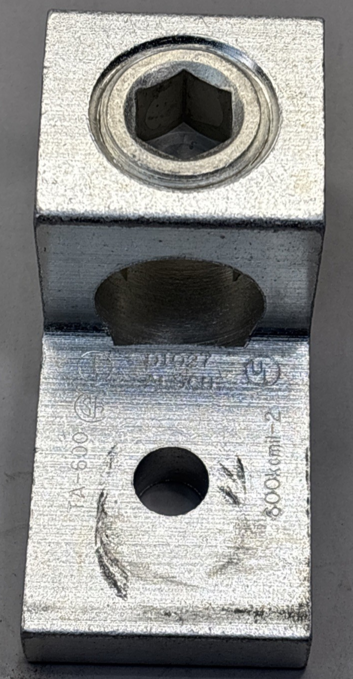 ILSCO TA-600 TA600 Aluminum Mechanical Lug 3/8” Bolt 600Kcmil 600MCM-2 lot of 5
