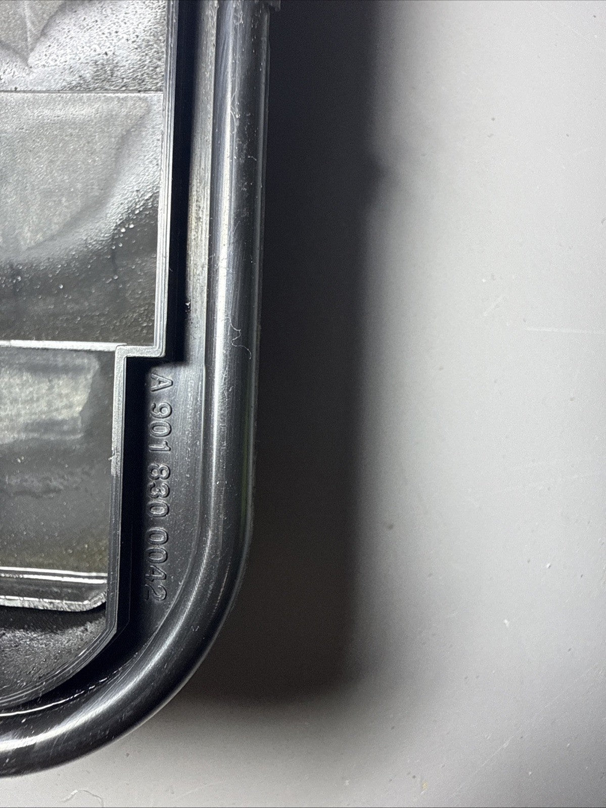 Freightliner Cascadia Cab  Rear Air Outlet Flap A9018300042