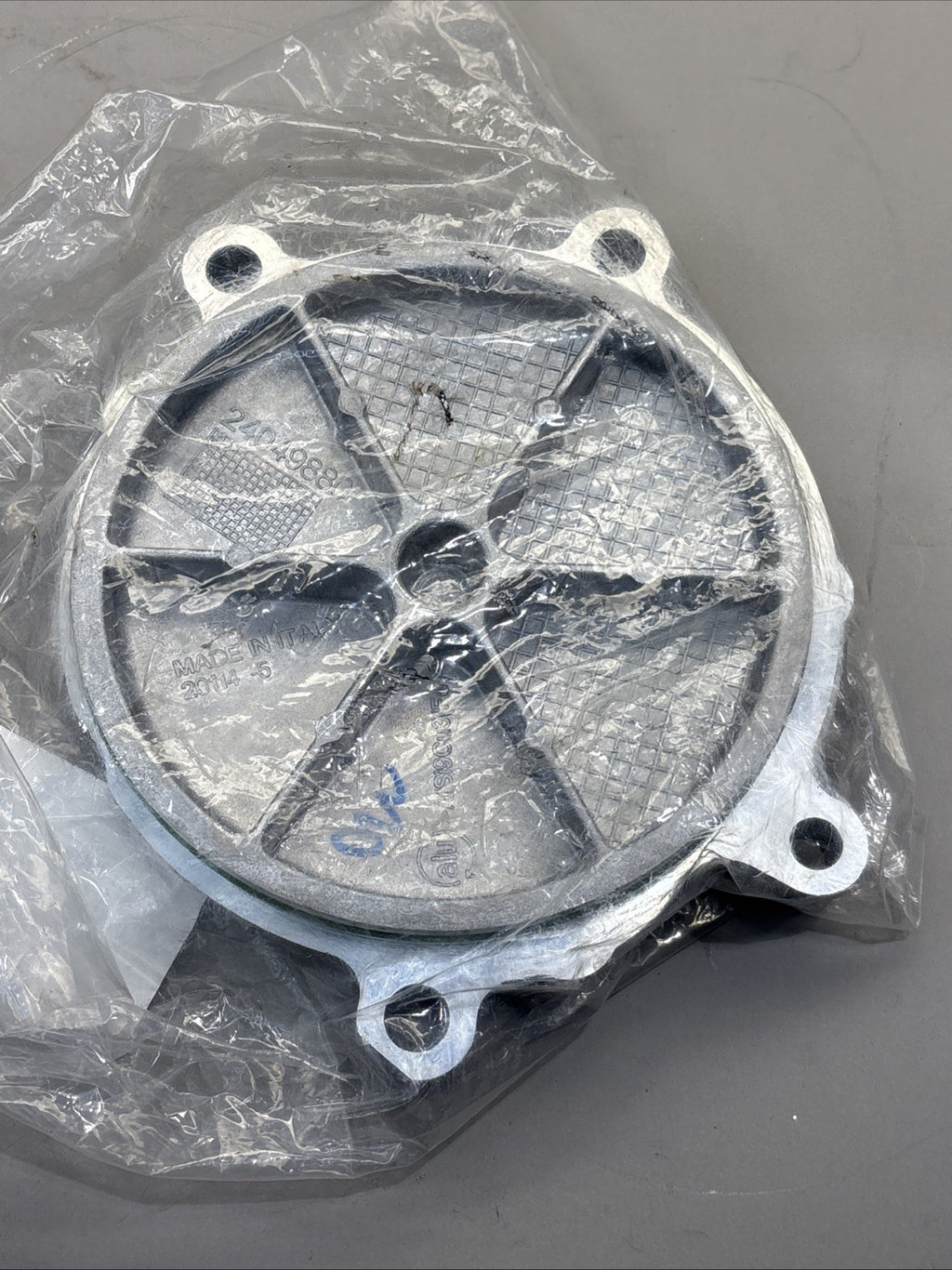 Fits MACK / VOLVO VO 24048900 Timing Gear Cover