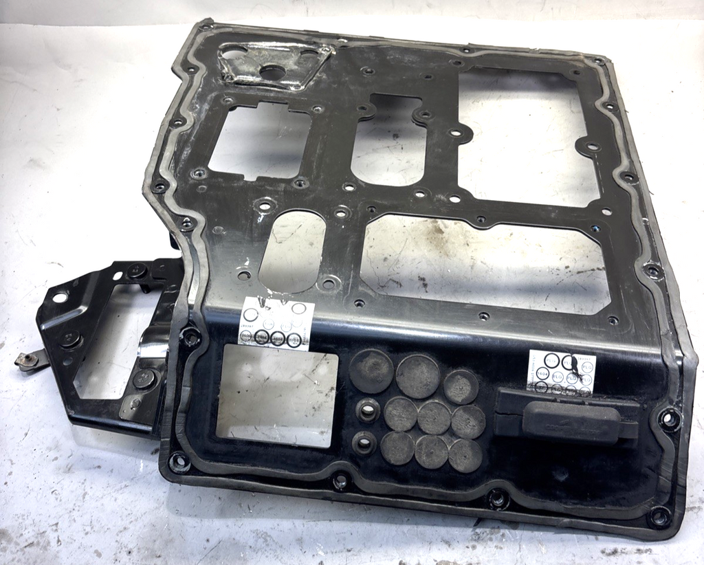 PETERBILT 579 PACCAR CAB FIREWALL BULKHEAD ASSEMBLY R64-6162