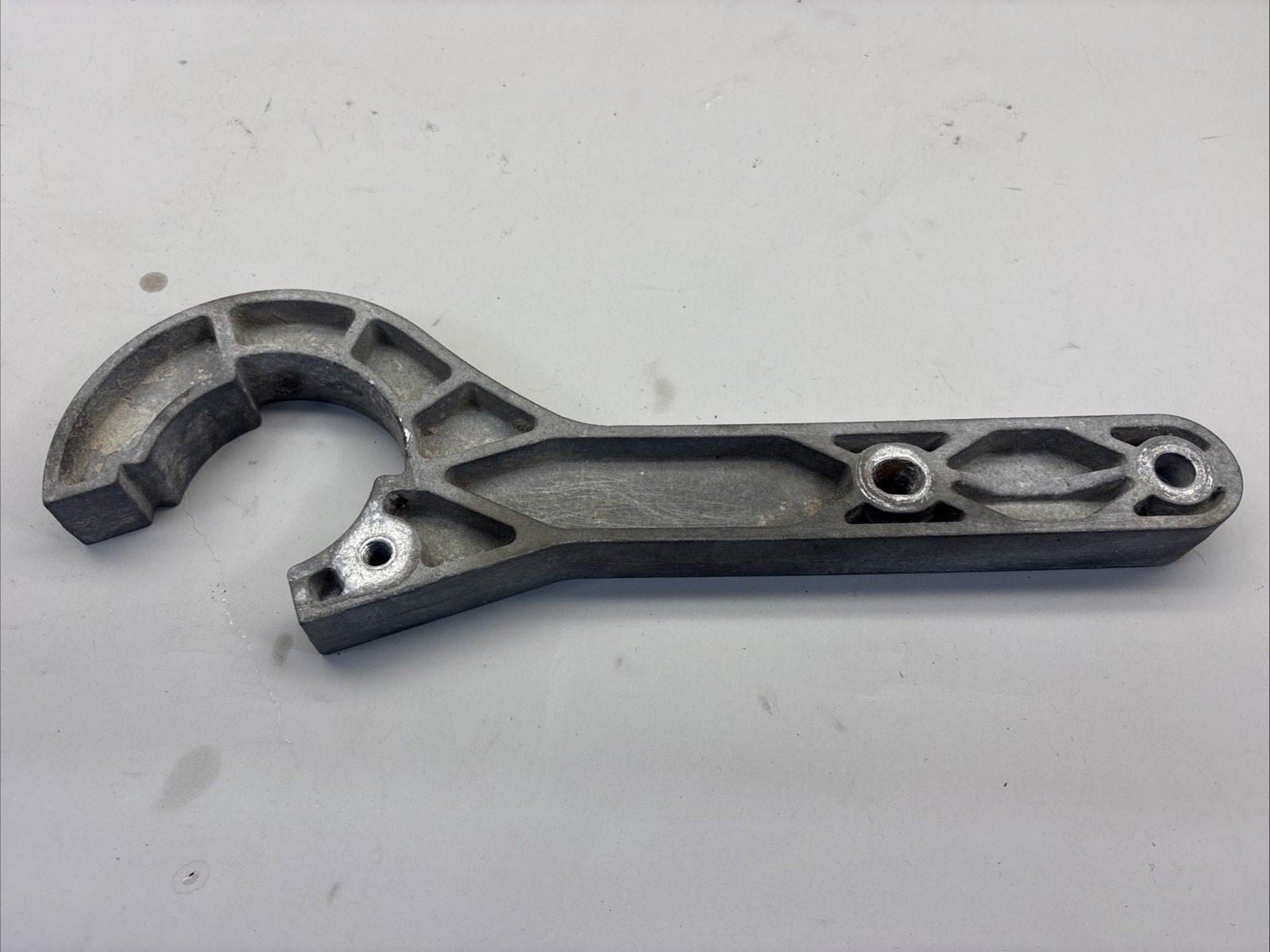 A85-1801 Genuine Paccar Support Partial Fairing Hook OEM - 12328AA