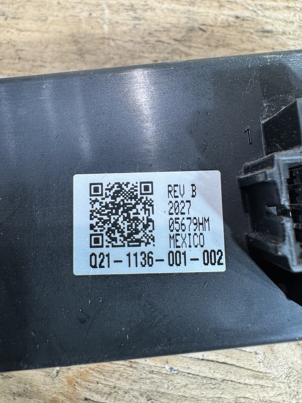 Kenworth Q21-1136-001-002 Ctrl Master Switch Module
