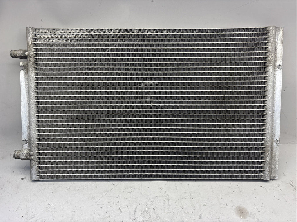 OEM AC Coilcondenser for Thermo King Tripac APU 1E55622G02 / 201908311755