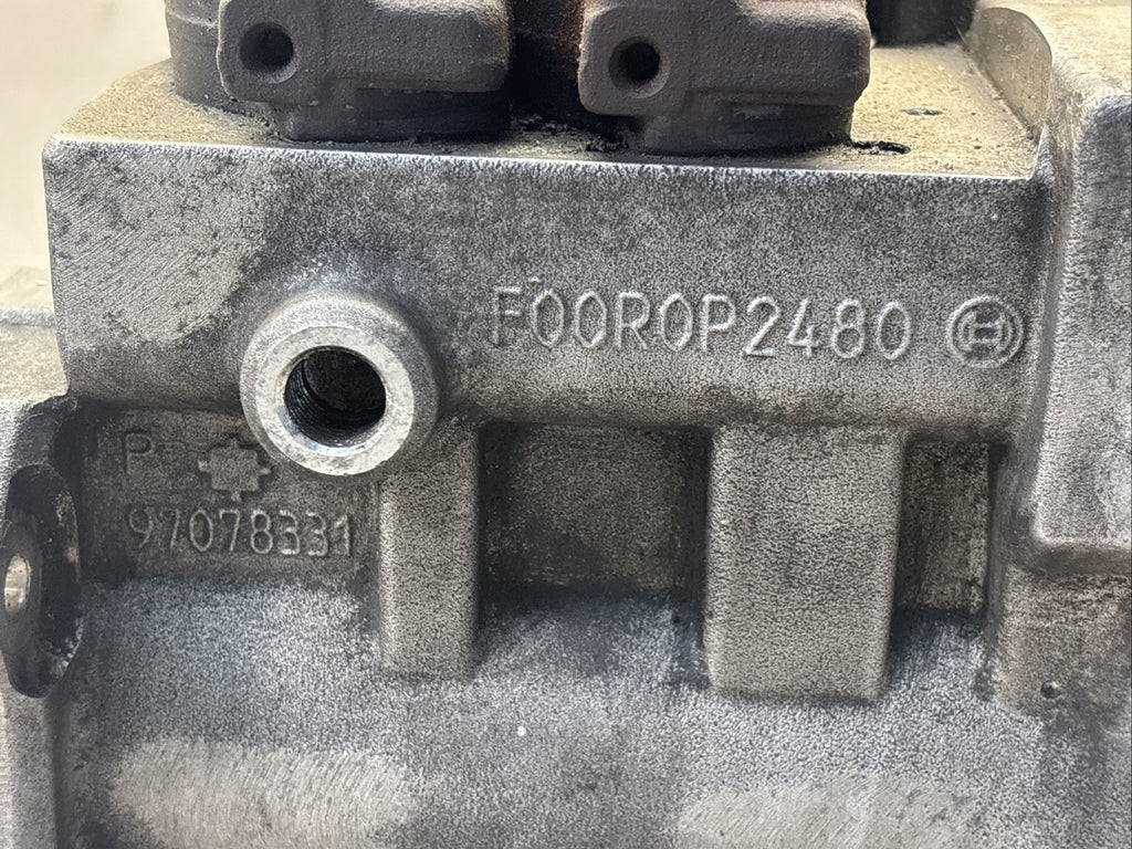 Bosch Diesel Fuel Injector Pump (0445 020 238) OEM 97078331