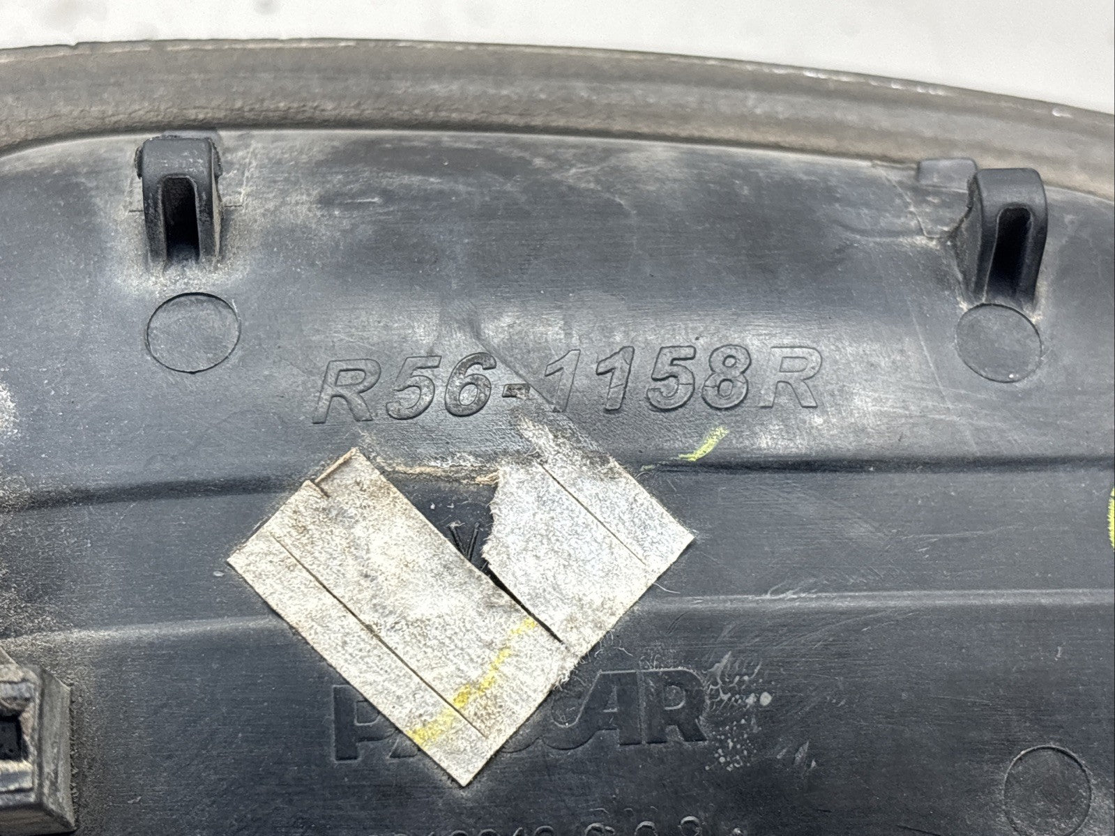 KENWORTH T680 RIGHT PASSENGER DOOR HANDLE OEM R56-1158R