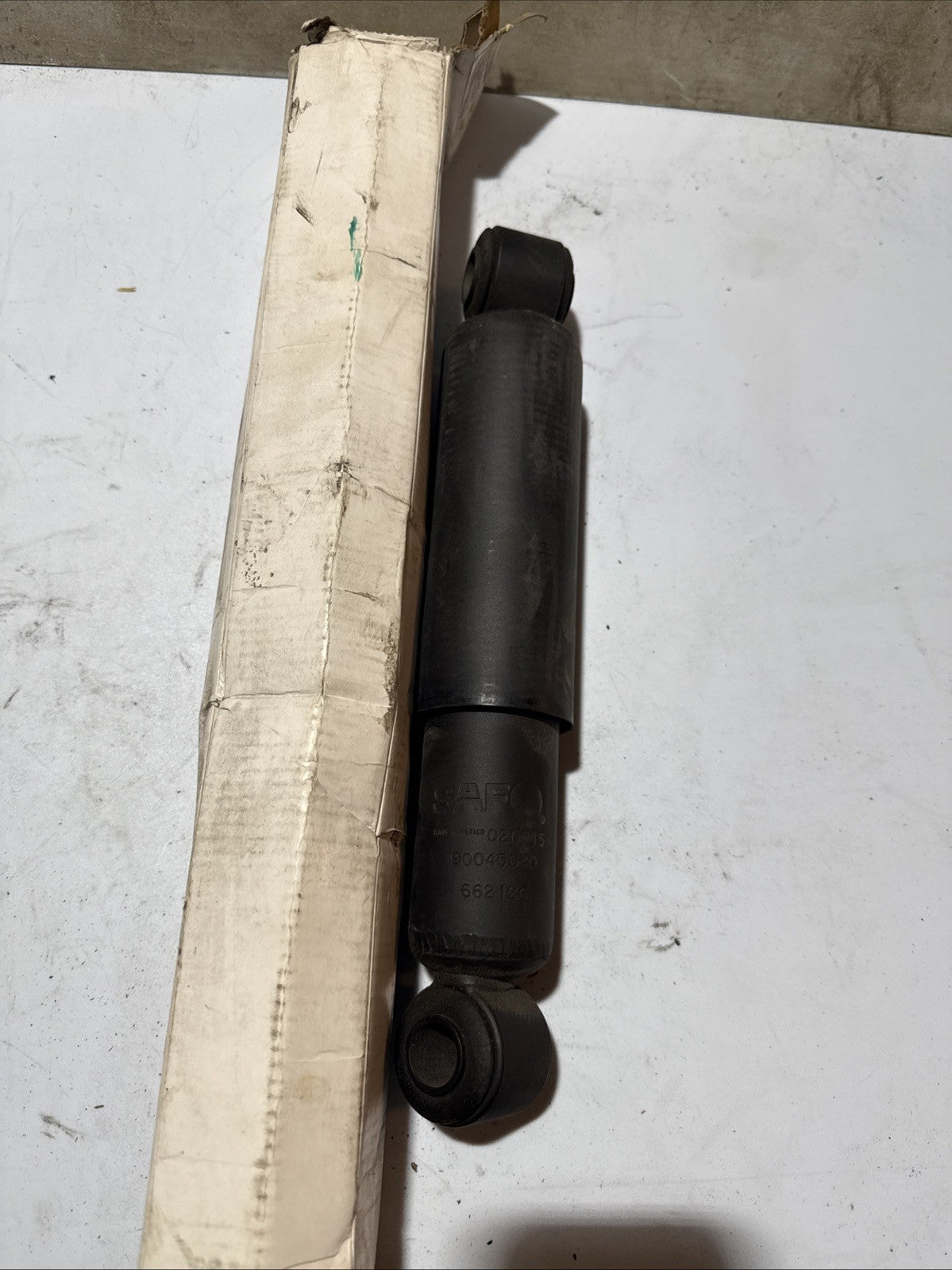 HOLLAND EQUIPMENT, LTD. Shock Absorber Part #: 90045040|Brand: HOLLAND EQUIPMENT