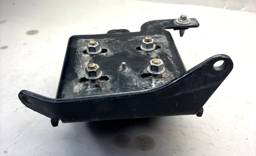 84756809 Genuine Volvo Left Side Inner BUMPER Bracket 78677268