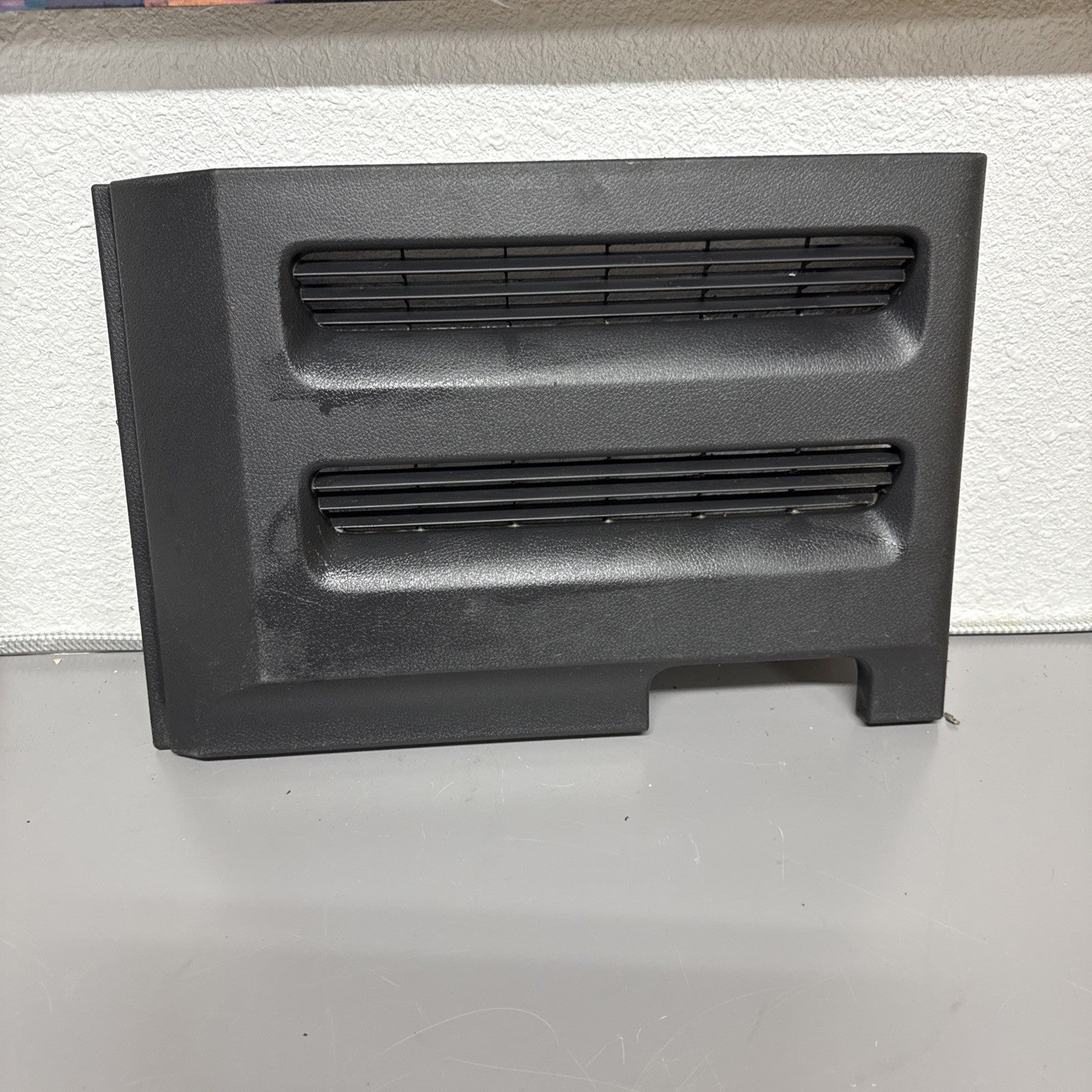 2018-2024 FREIGHTLINER CASCADIA SLEEPER HVAC COVER TRIM 18-68808-001