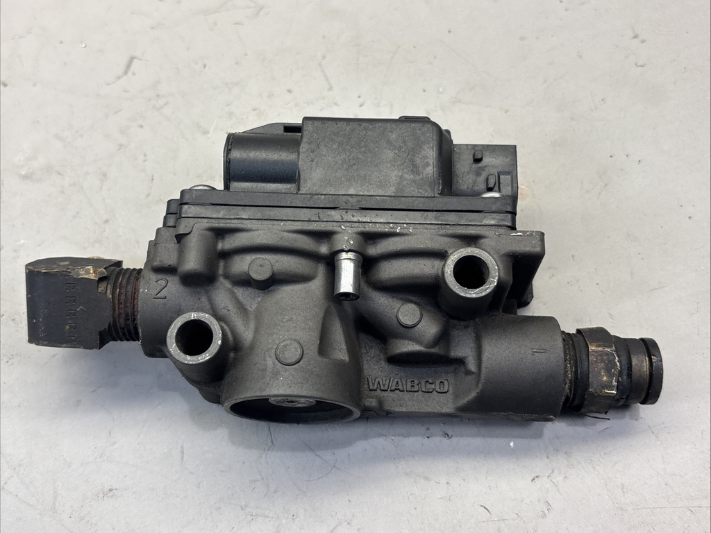 Freightliner Cascadia 126 Wabco ABS Modulator Solenoid Valve 4721965003 OEM