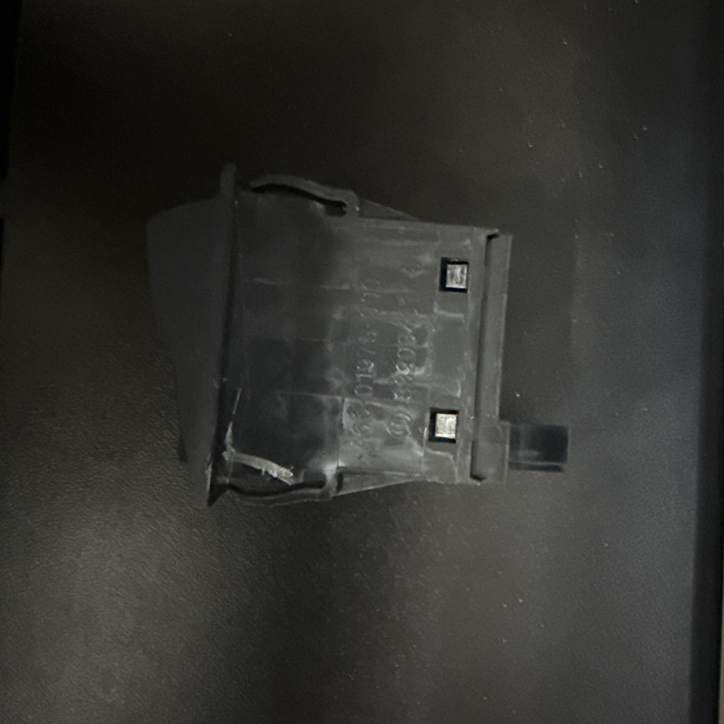 Freightliner  Sleeper  Dome Light Switch  A66-01975-000