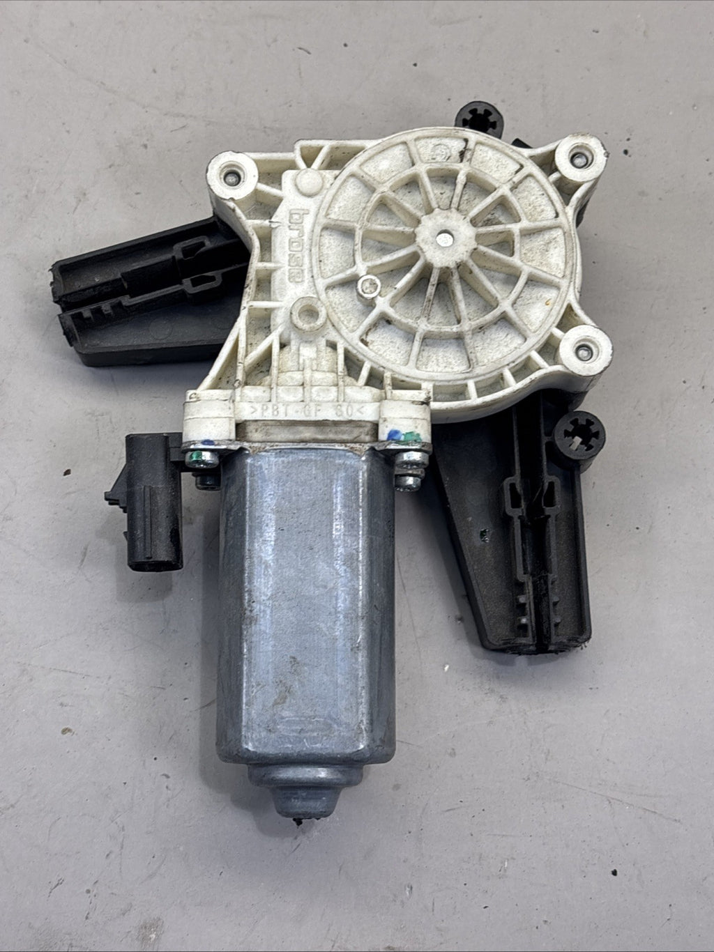 Freightliner RH Window Regulator A76365-110