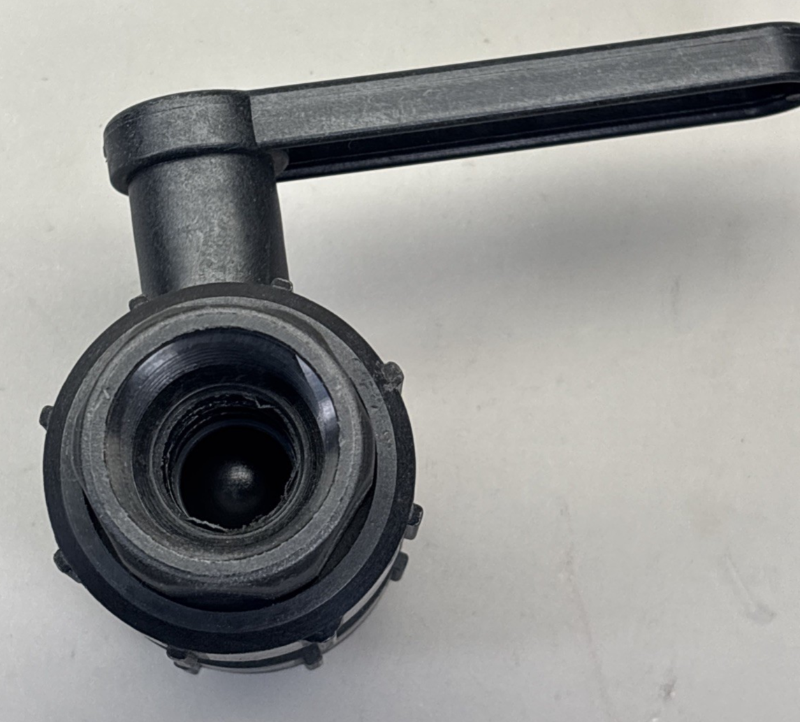 NEW Green Leaf 1” NPT EDPM O-rings 125 PSI Max Polypropylene Ball Valve TU100EL