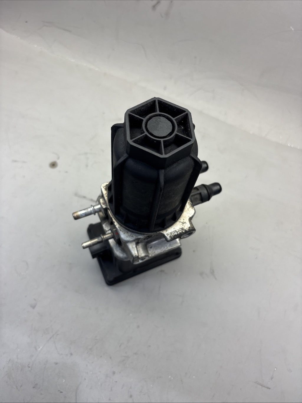 Freightliner DEF Pump. ECOFIT # A 000 140 55 78,  A055T282 Exhaust Doser Pump