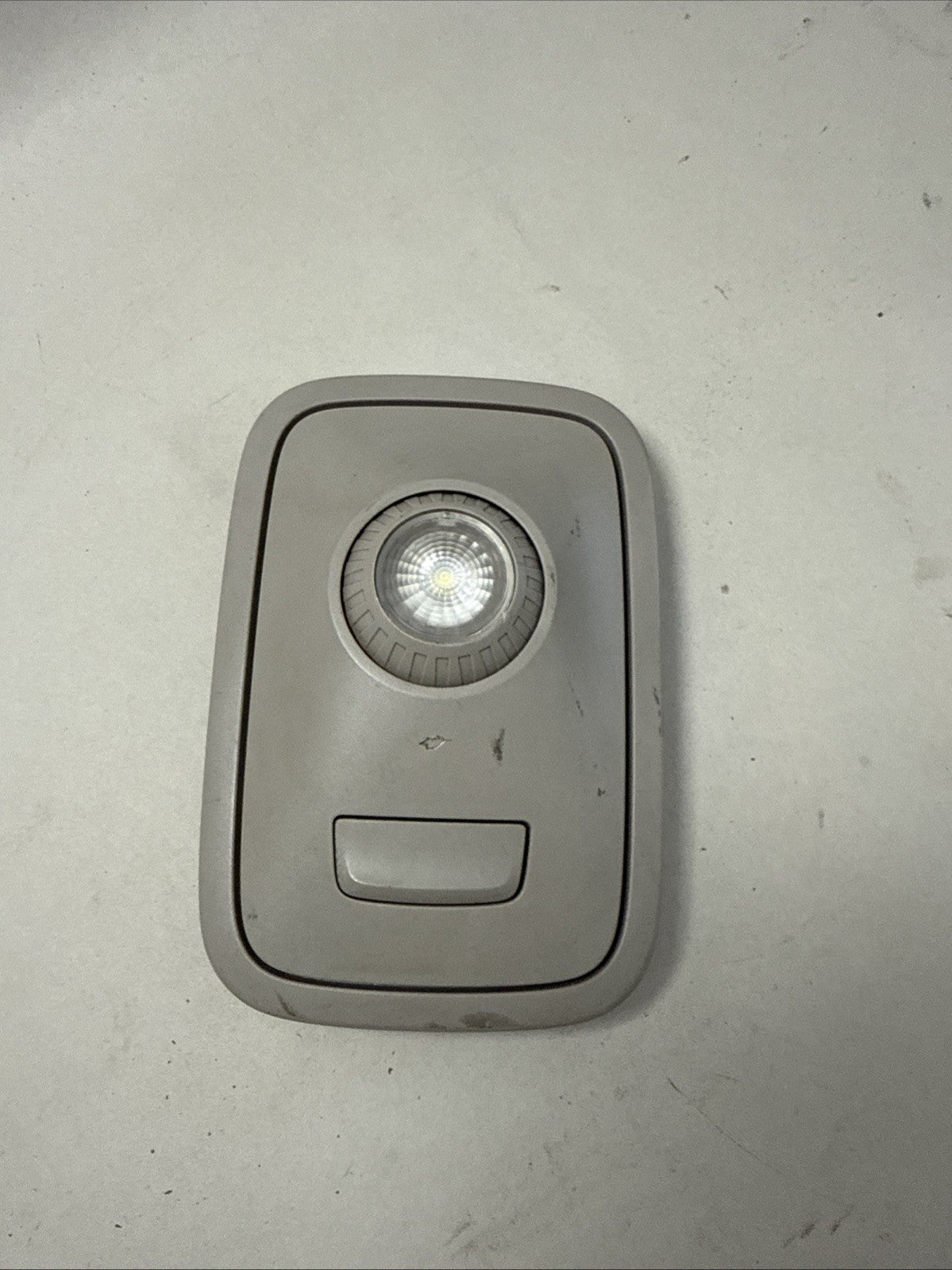 2018-2024 FREIGHTLINER CASCADIA SLEEPER CAB DOME LIGHT LAMP GREY 22-73830-000
