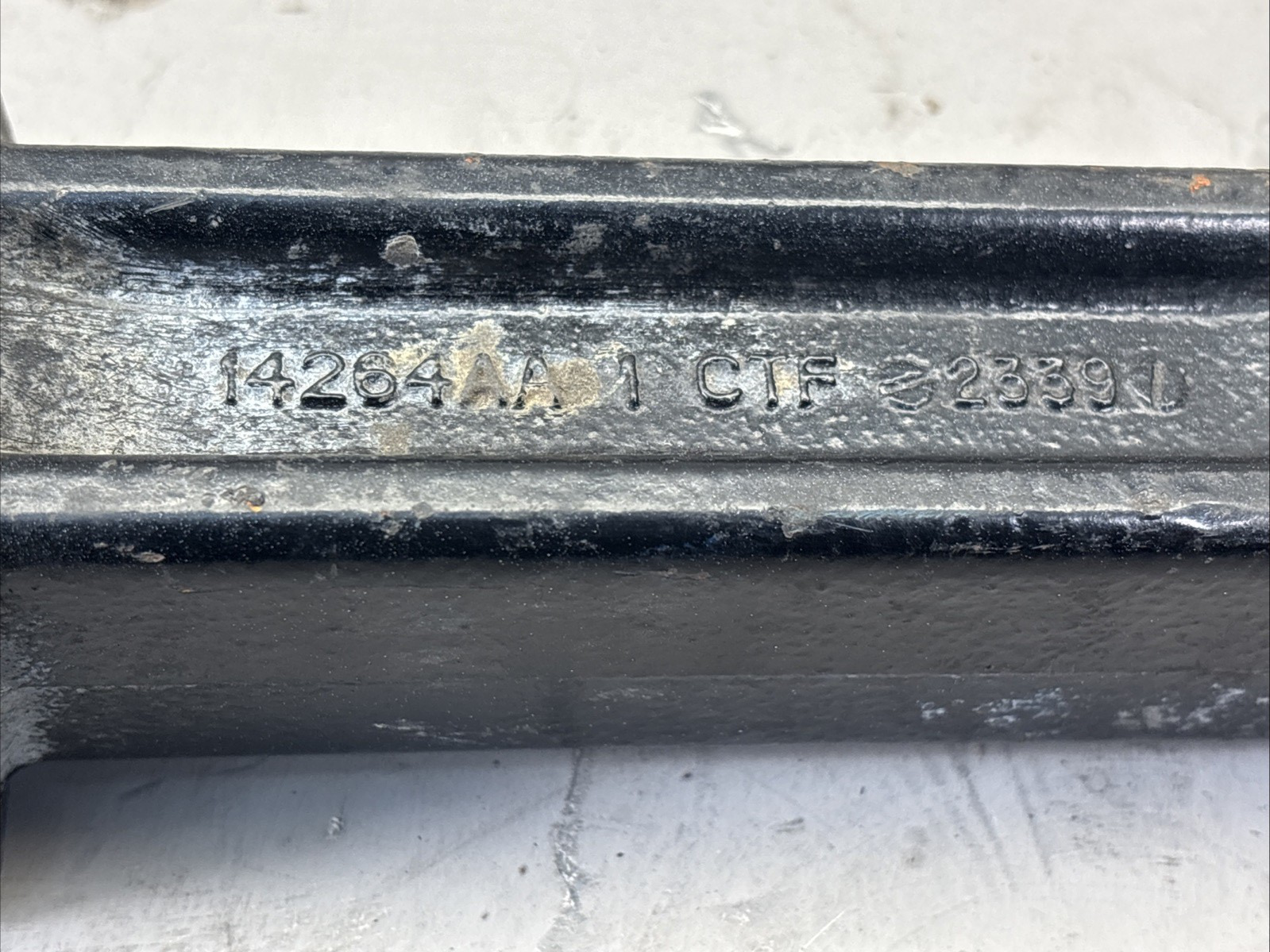 GENUINE PACCAR A20-6014 REV KENWORTH PETERBILT TOW HOOK W/O PINS 14264AA