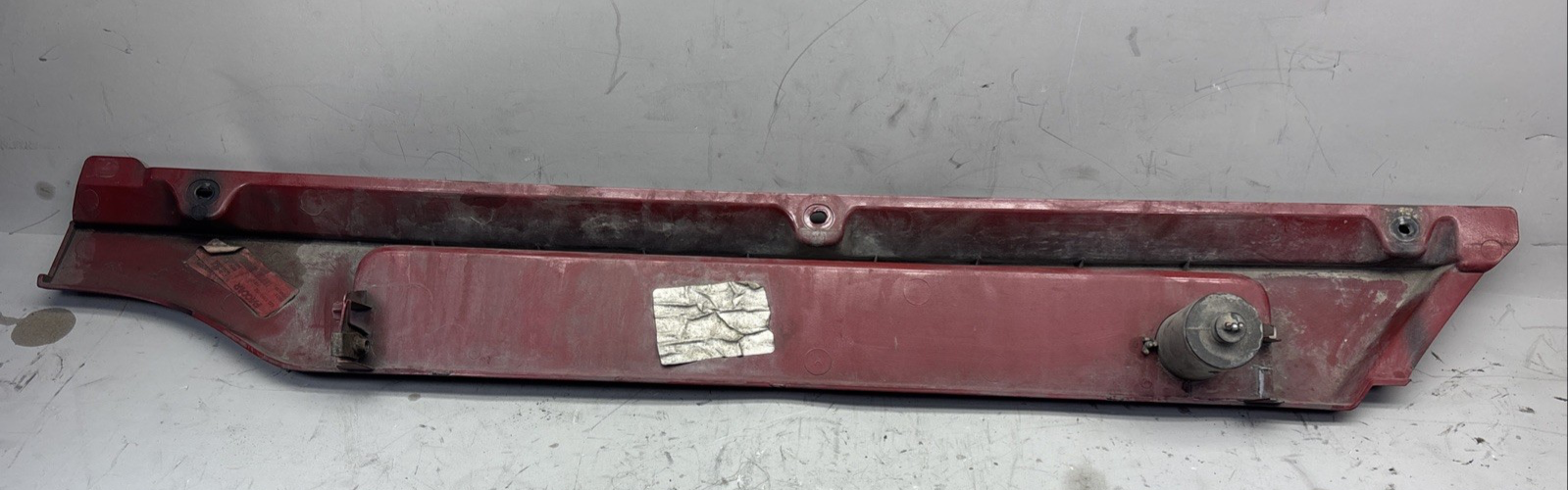 KENWORTH 2022 KENWORTH T680 COVER - CAB ROCKER, R22-1399-002