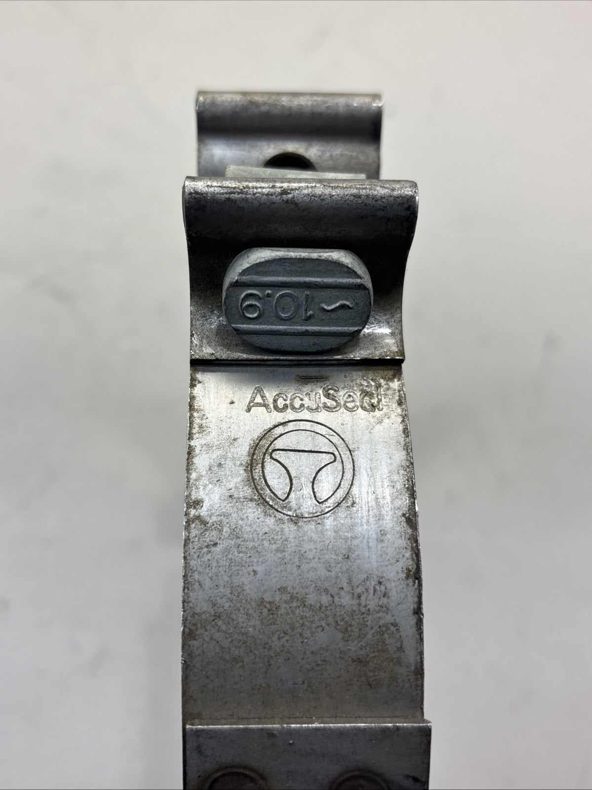 MACK DuraSeal  Clamp 2181812, 5” INCH EXHAUST CLAMP 5588680