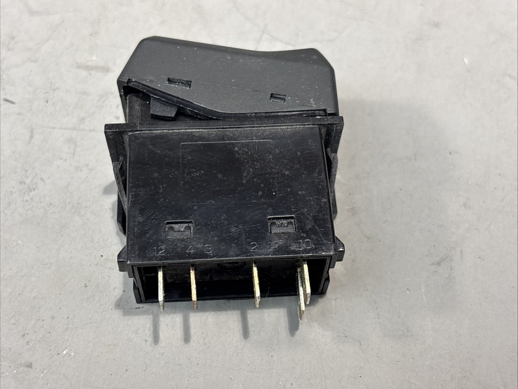2018 -2024 VOLVO BACK OF CAB LIGHT, WORK SWITCH, ROCKER 22392513 ,RL3-00000007