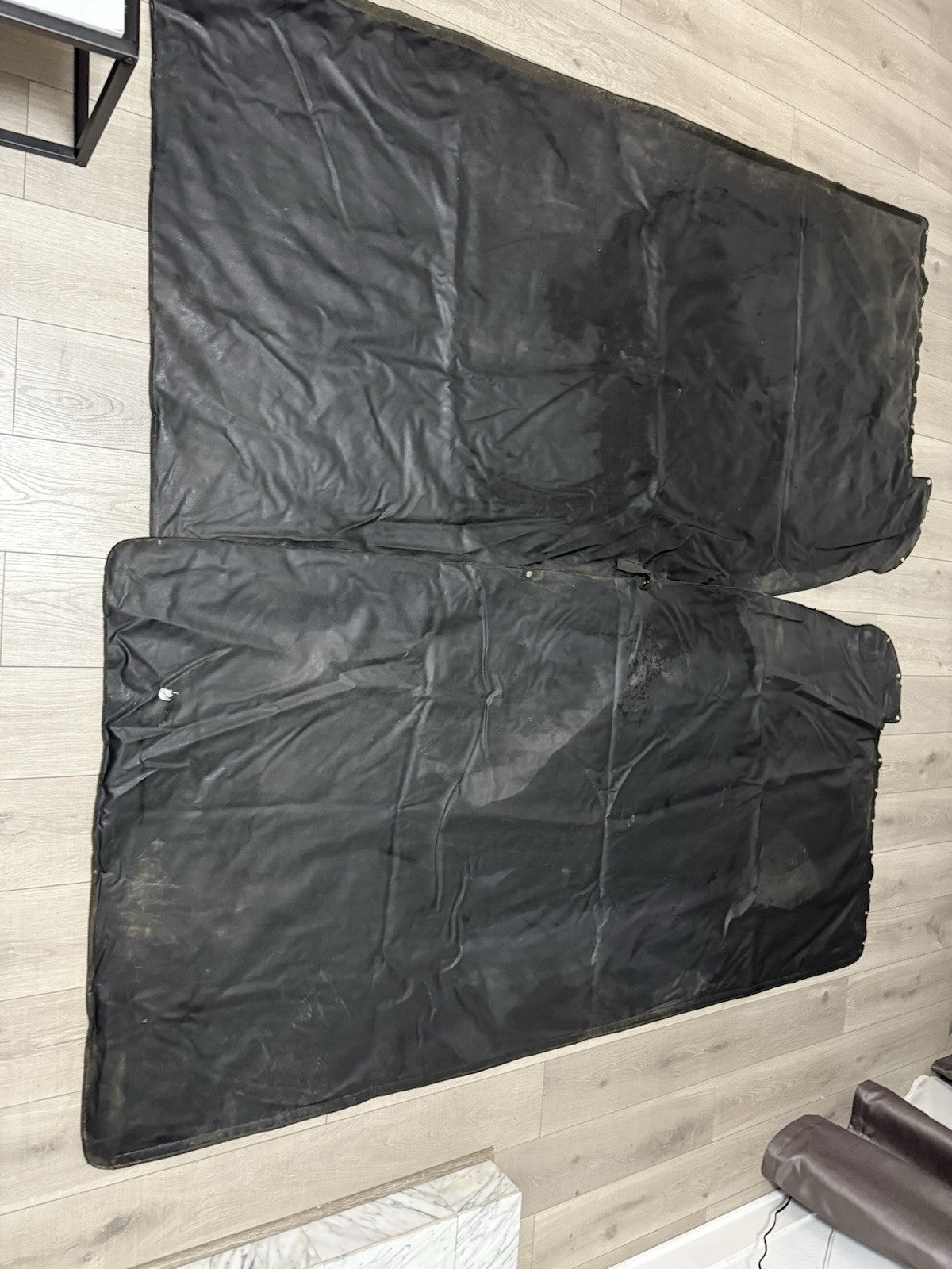 Freightliner  Insulated Sleeper Curtain - P/N  A18-69160-003