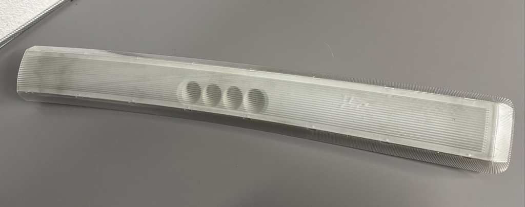 Freightliner Dome, Ambient Sleeper Light Right Hand Side A22-73821-001