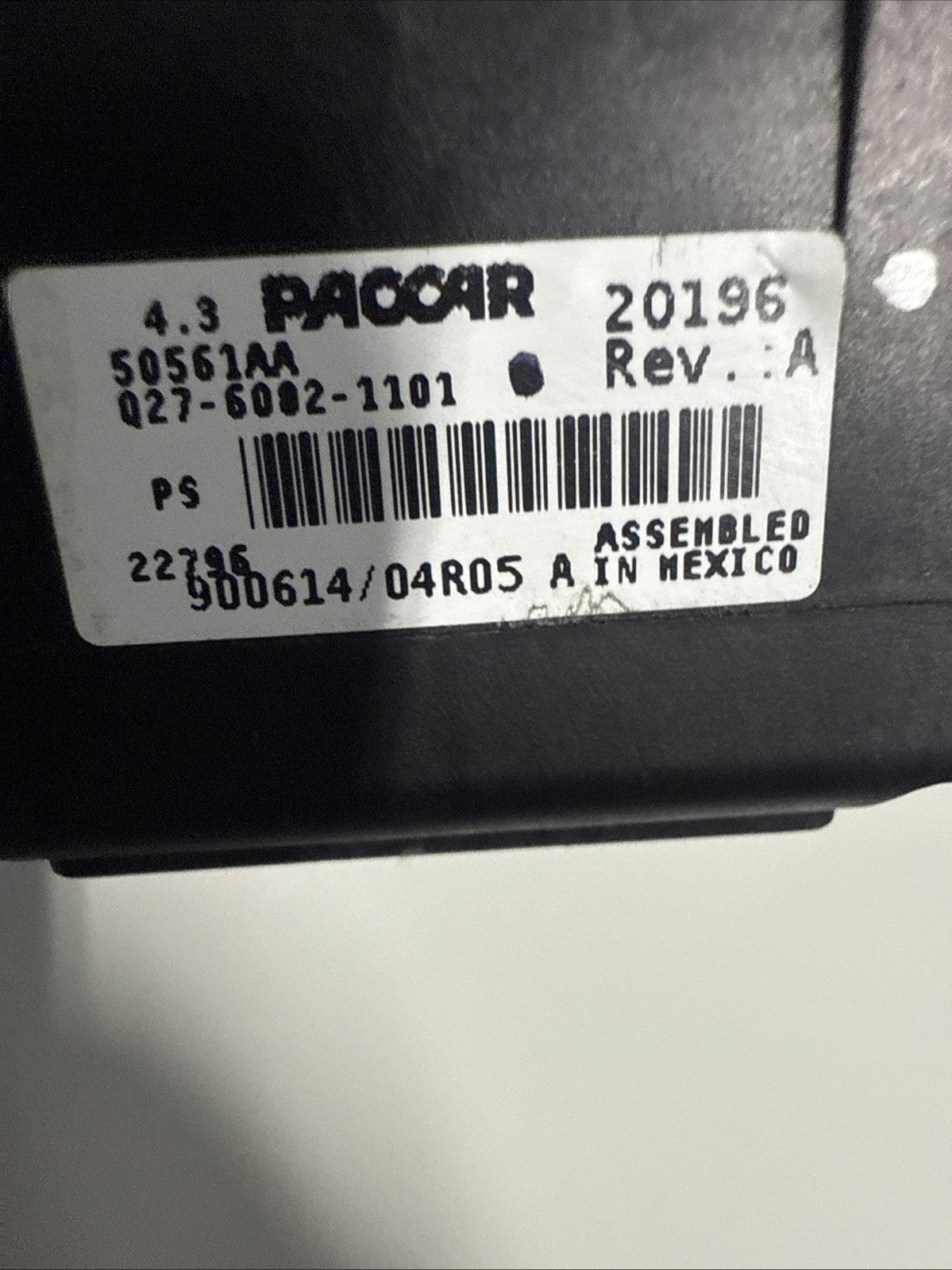 Q27-1029-1101 KENWORTH T680 2021 DOOR ELECTRICAL SWITCH