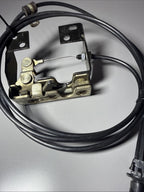 2018-24 FREIGHTLINER CASCADIA REAR Right  SLEEPER DOOR LATCH BRACKET CABLE OEM