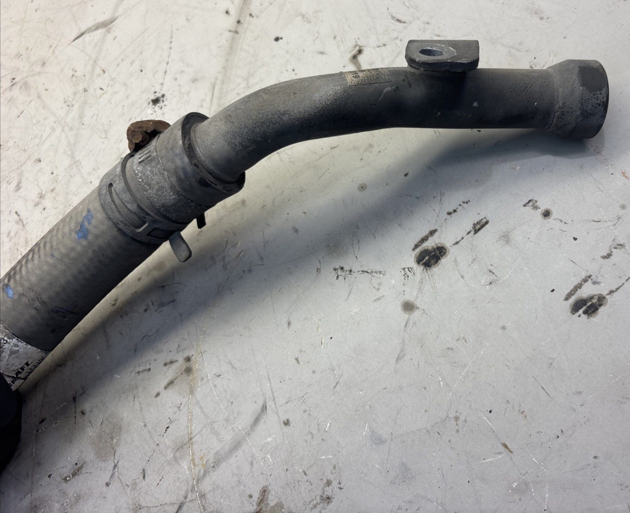 2019 PACCAR RADIATOR COOLANT HOSE F50-1050-0630