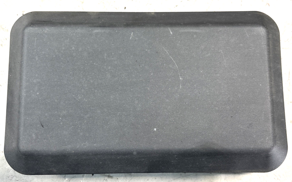PACCAR Kenworth Cab Backdraft Vent and Cover F25-1006