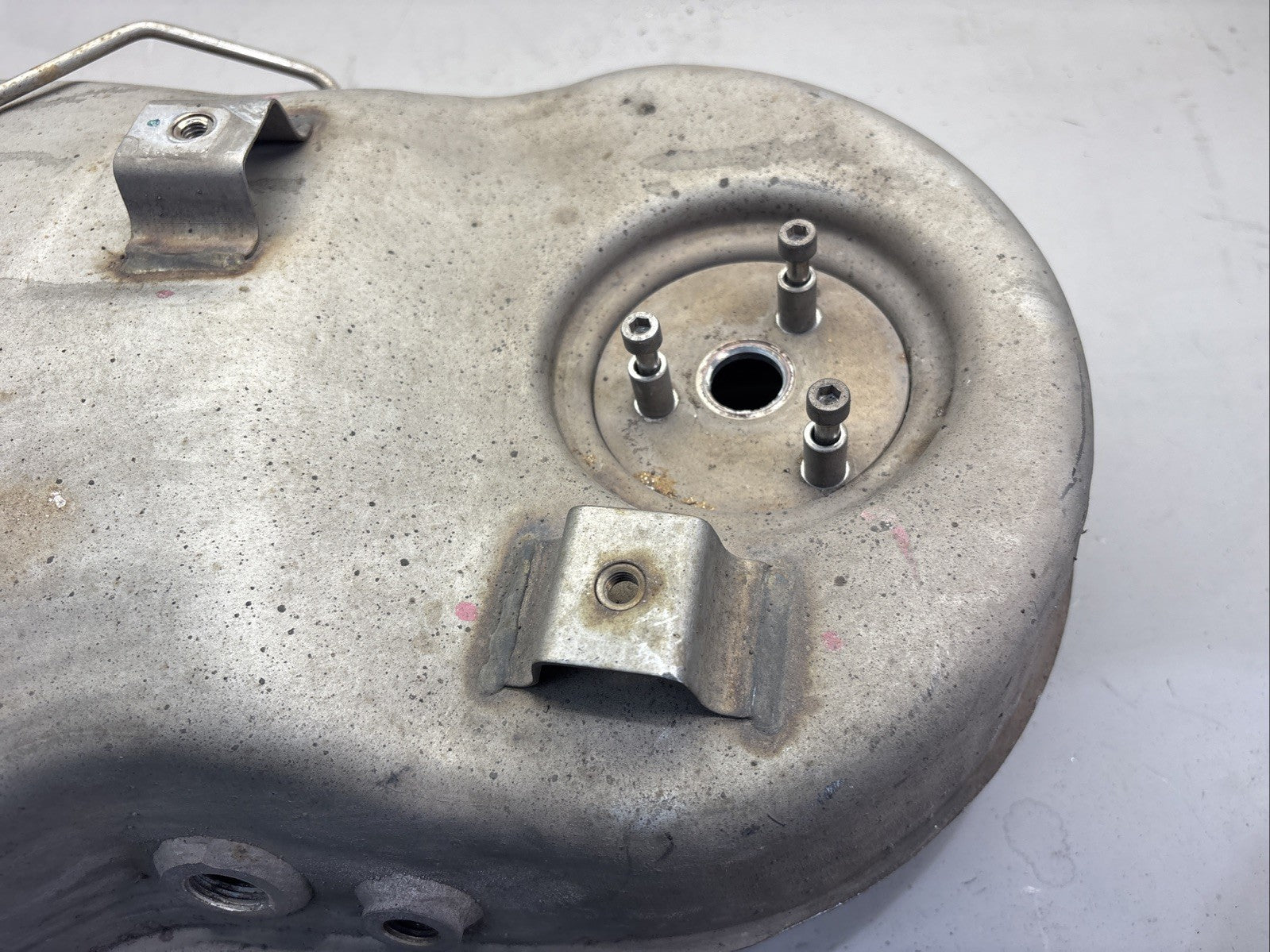 Mack  Volvo 22438983 SCR / DPF Cover