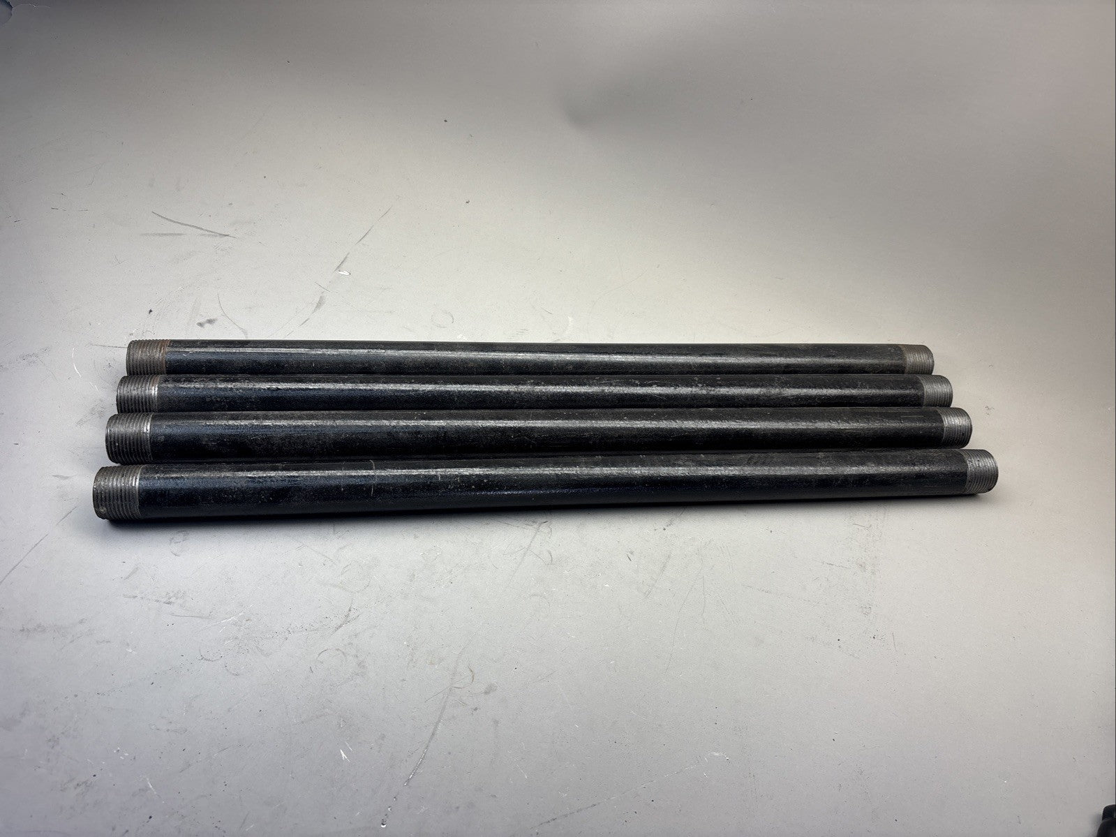 2ft SCH 40 Steel Seamless Pipe Nipple Threaded Black  ASTM A53