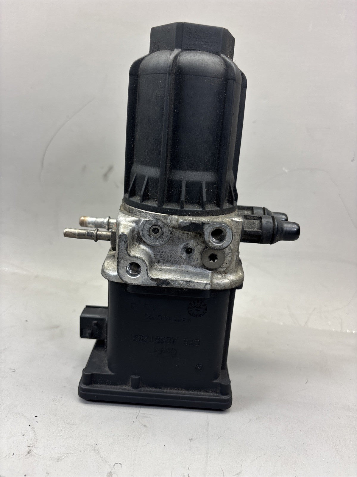 Freightliner DEF Pump. ECOFIT # A 000 140 55 78,  A055T282 Exhaust Doser Pump