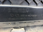 05-33032-000 FREIGHTLINER CASCADIA 126 AIR INTAKE