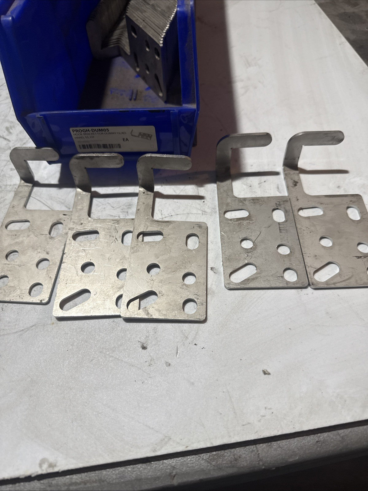 HOOK BRACKET FOR DUMMY GLADHAND, SS, LH PRO-PAR Part #PROGH-DUM05    5 UNITS