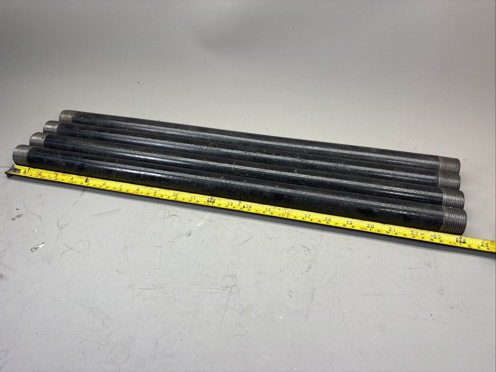2ft SCH 40 Steel Seamless Pipe Nipple Threaded Black  ASTM A53