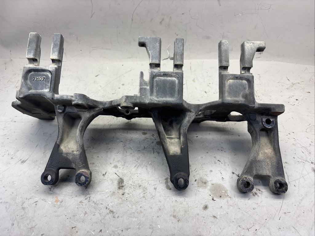 Peterbilt 579 Paccar MX13 EGR Bracket 2052195 2019 OEM