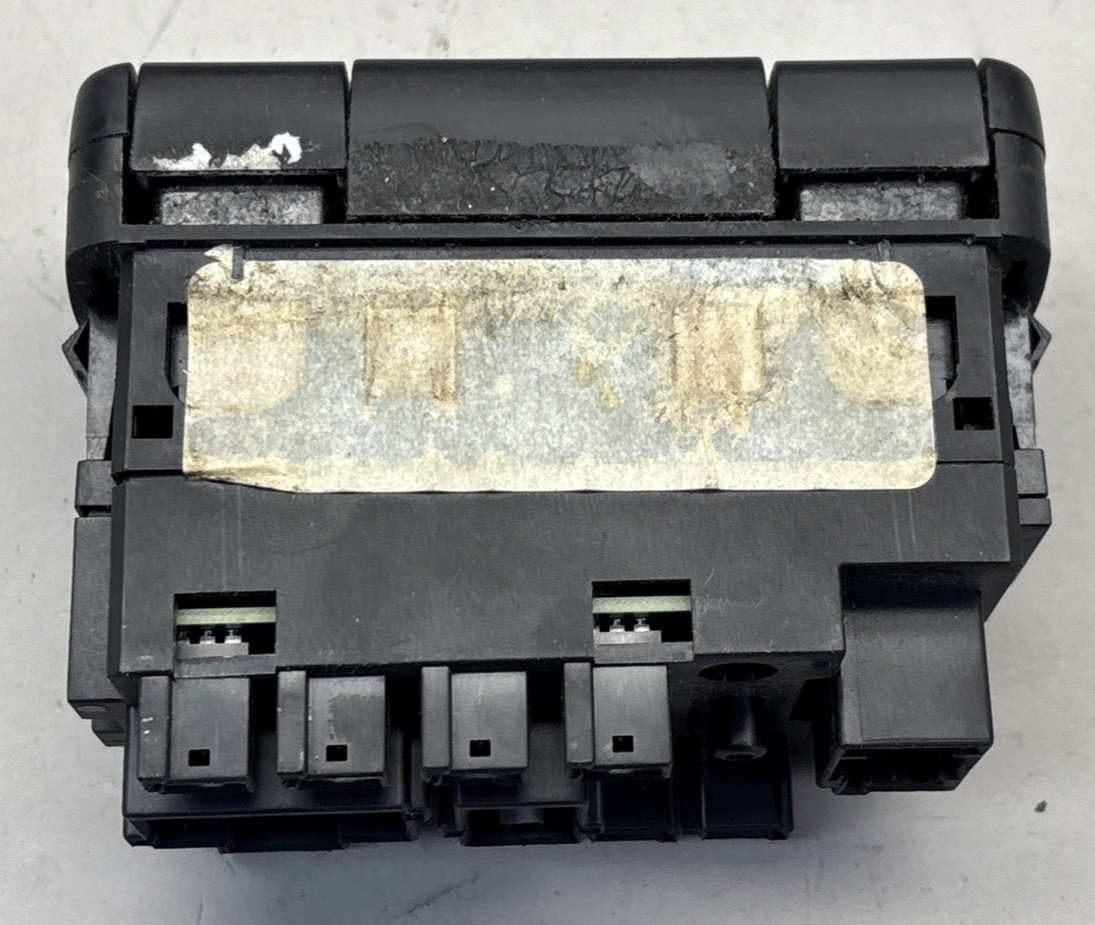 Freightliner Cascadia Hazard Switch Panel A06-60972-009