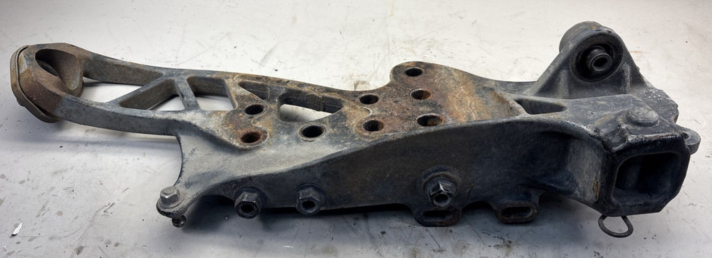 2018 Volvo VNL Gen 3 Frame Horn/Bumper Mount 22489295 (646-11547)