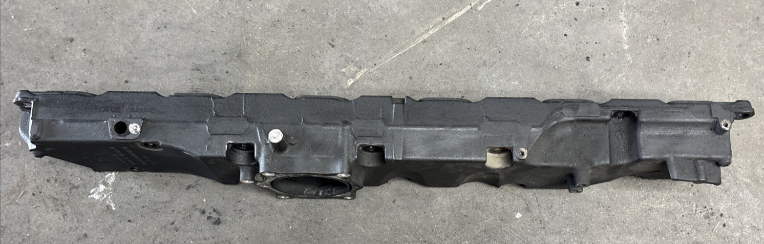 FREIGHTLINER CASCADIA DETROIT DD15 INTAKE MANIFOLD A 472 098 OEM