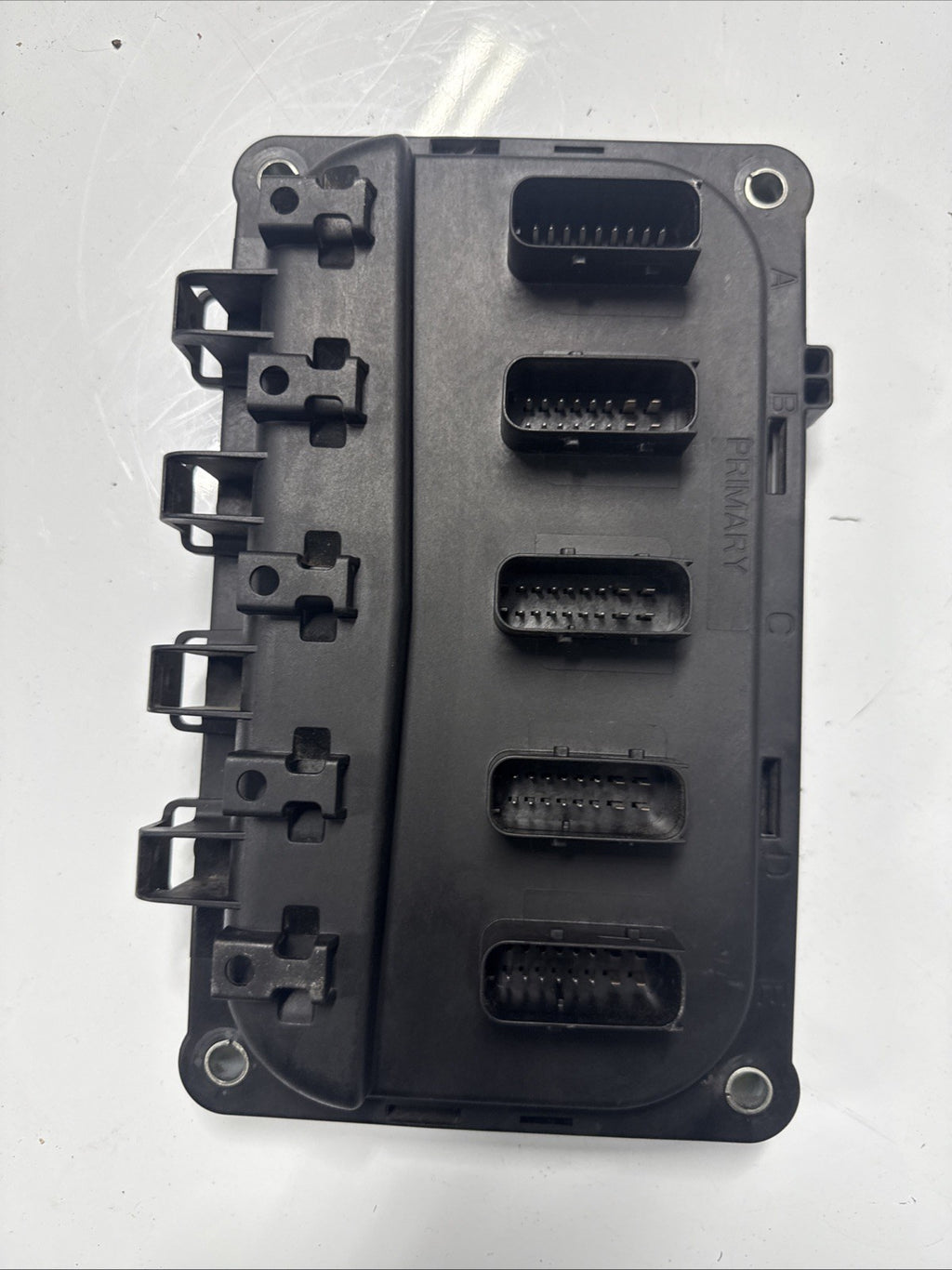 Q21-1142-001-001   2021 KENWORTH T680 CAB CONTROL UNIT 20196-0035