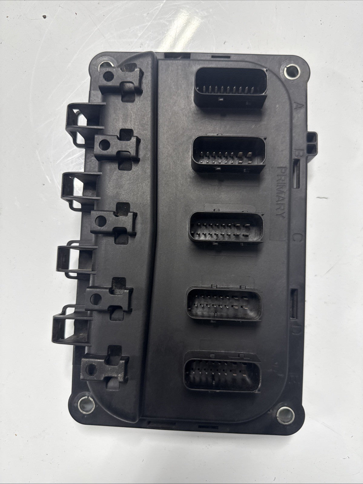 Q21-1142-001-001   2021 KENWORTH T680 CAB CONTROL UNIT 20196-0035