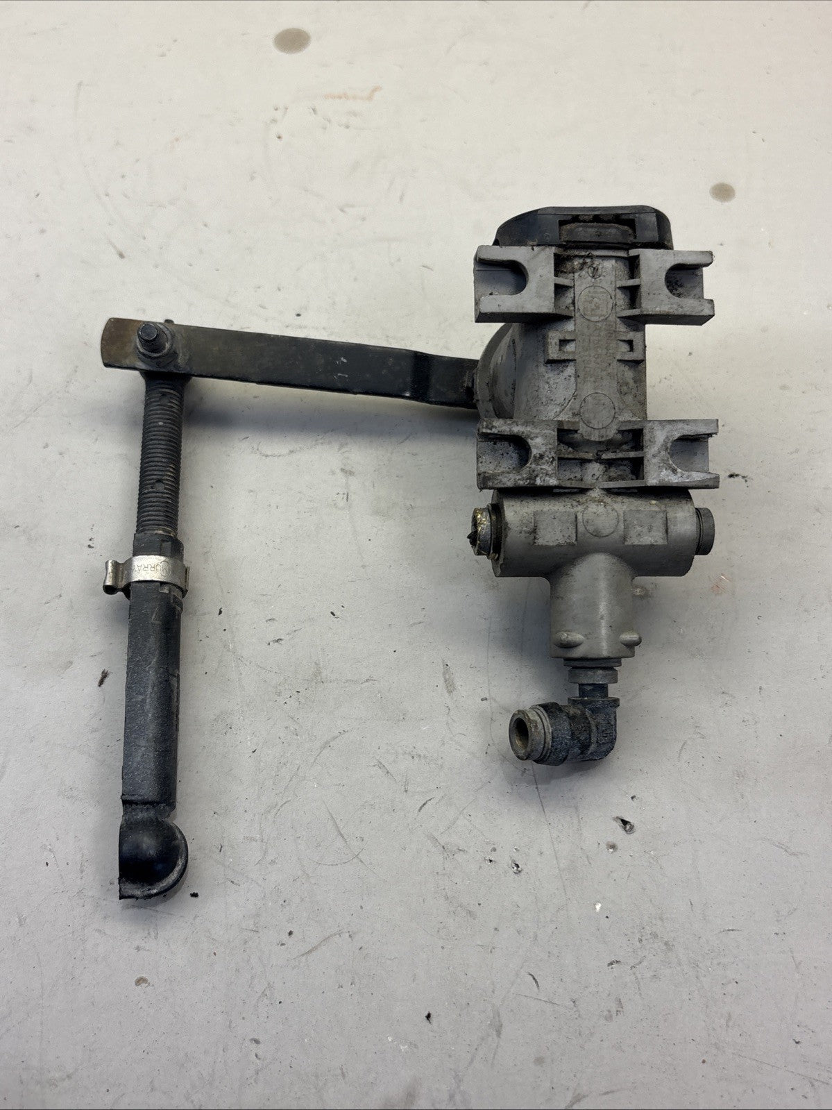 Cab HCV For Freightliner Part 171.H00650DFOE Replaces A1868769000, A1868620002