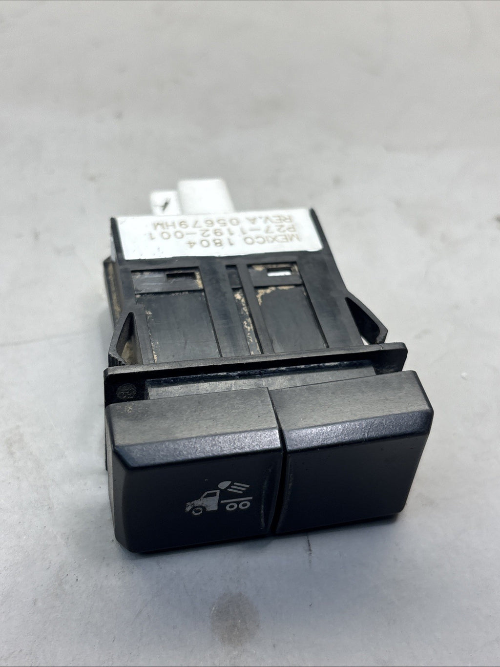 2020-2025 KENWORTH T680 T880 DASH FLOOD LIGHT LAMP SWITCH P27-1244-001-01