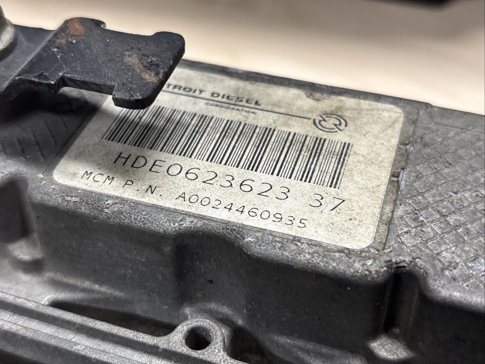 A0024460935 DETROIT DD15 ENGINE CONTROL MODULE (ECM) MCM2.1