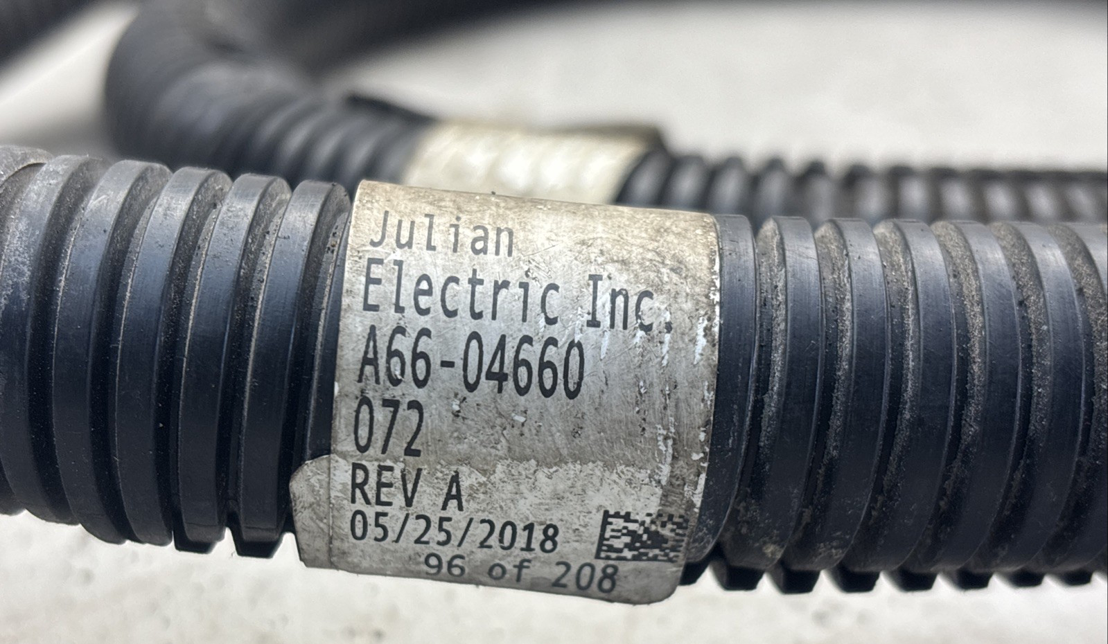 FREIGHTLINER CASCADIA 126 BATTERY NEGATIVE GROUND WIRE CABLE A66-04660 072 OEM