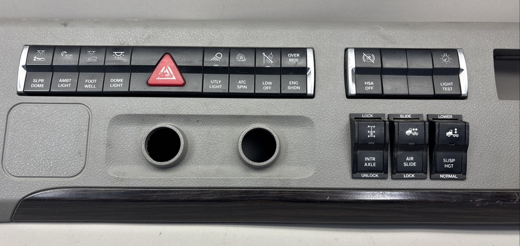 2020 Freightliner Cascadia 126 Dash Panel Trim A22-73787-002 / A22-73789-002