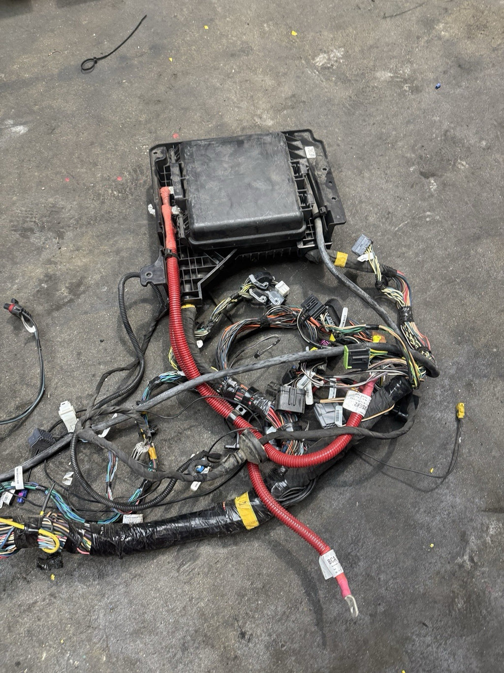 2018-2025 FREIGHTLINER CASCADIA 125 MAIN CAB DASHBOARD WIRING HARNESS OEM