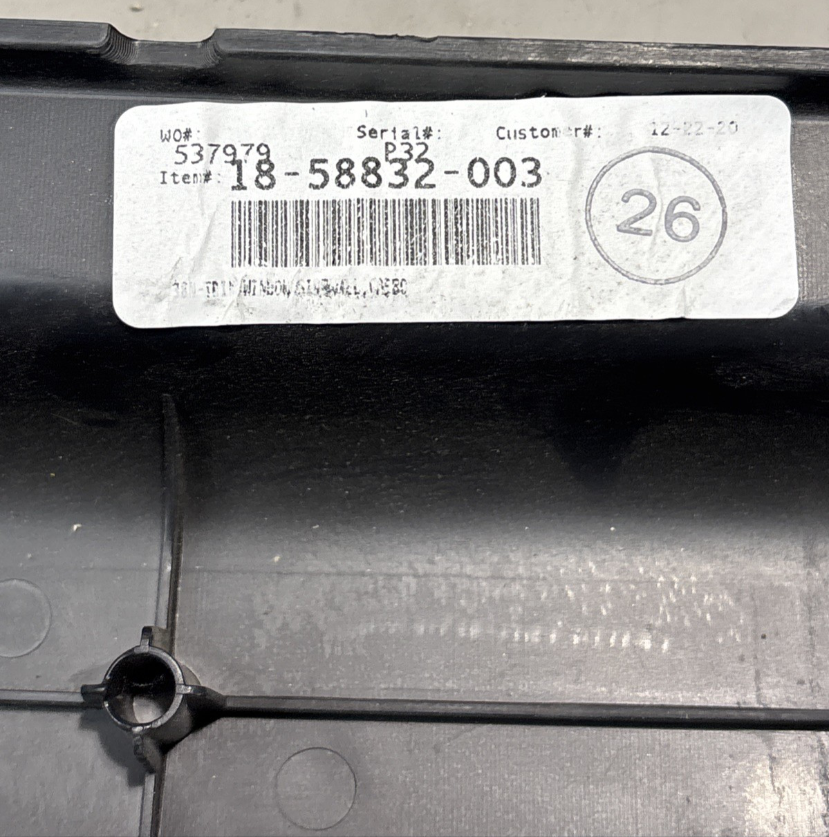 Genuine Freightliner Cascadia Sleeper Window Frame Cover Trim OEM A18-58832-003